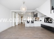 Venta - Chalet - Torrevieja - Aguas Nuevas