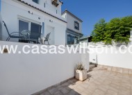 Venta - Chalet - Torrevieja - Aguas Nuevas