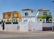 Venta - Chalet - Torrevieja - Aguas Nuevas