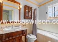 Venta - Chalet - Torrevieja - La Mata