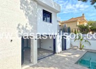 Venta - Chalet - Torrevieja - Los Balcones - Los Altos del Edén