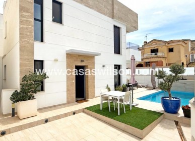 Villa - Bestaande bouw - Orihuela Costa - Villamartín