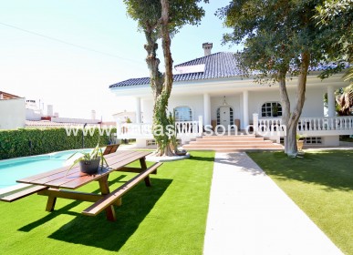 Villa - Bestaande bouw - Torrevieja - Torreta-Florida