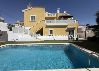 Villa - Bestaande bouw - Villamartin - Villamartín