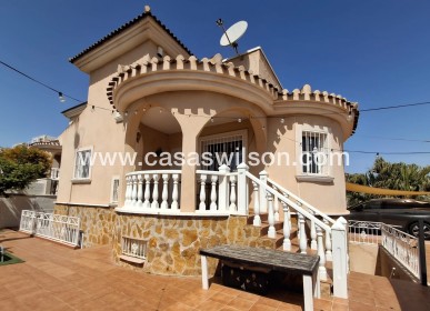 Villa Detached - Bestaande bouw - Ciudad Quesada - Doña Pepa