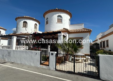 Villa - Sale - Guardamar del Segura - El Raso