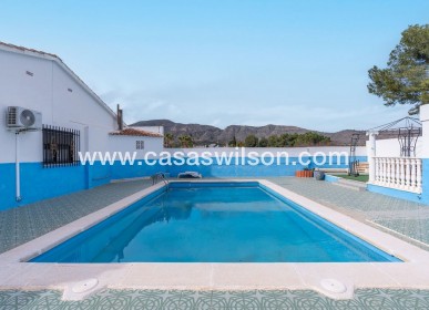 Villa - Sale - Hondón de las Nieves - Inland