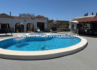 Villa - Sale - Jacarilla - Jacarilla