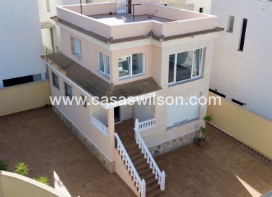 Villa - Sale - Orihuela Costa - Costa Blanca