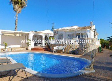 Villa - Sale - Torrevieja - San Luis