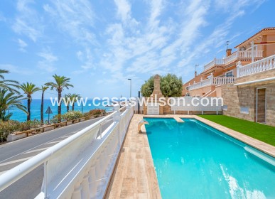 Villa - Sale - Torrevieja - Torrevieja