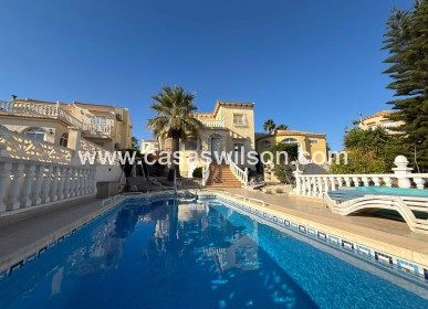 Villa - Sale - Villamartin - Villamartin