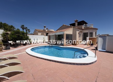 Villa - Sale -  - 