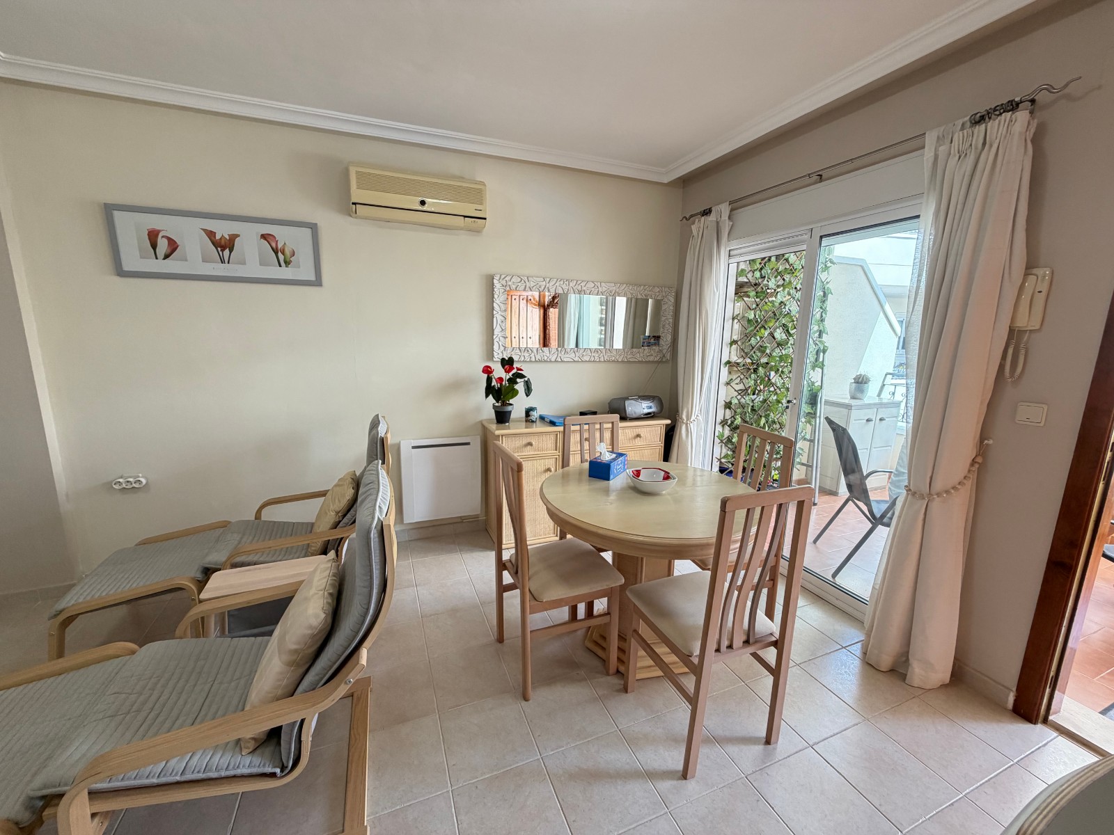 Apartment in Jacarilla 8