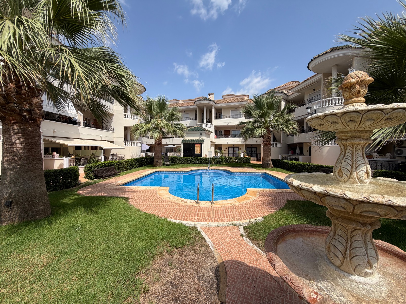 Apartment in Jacarilla 2
