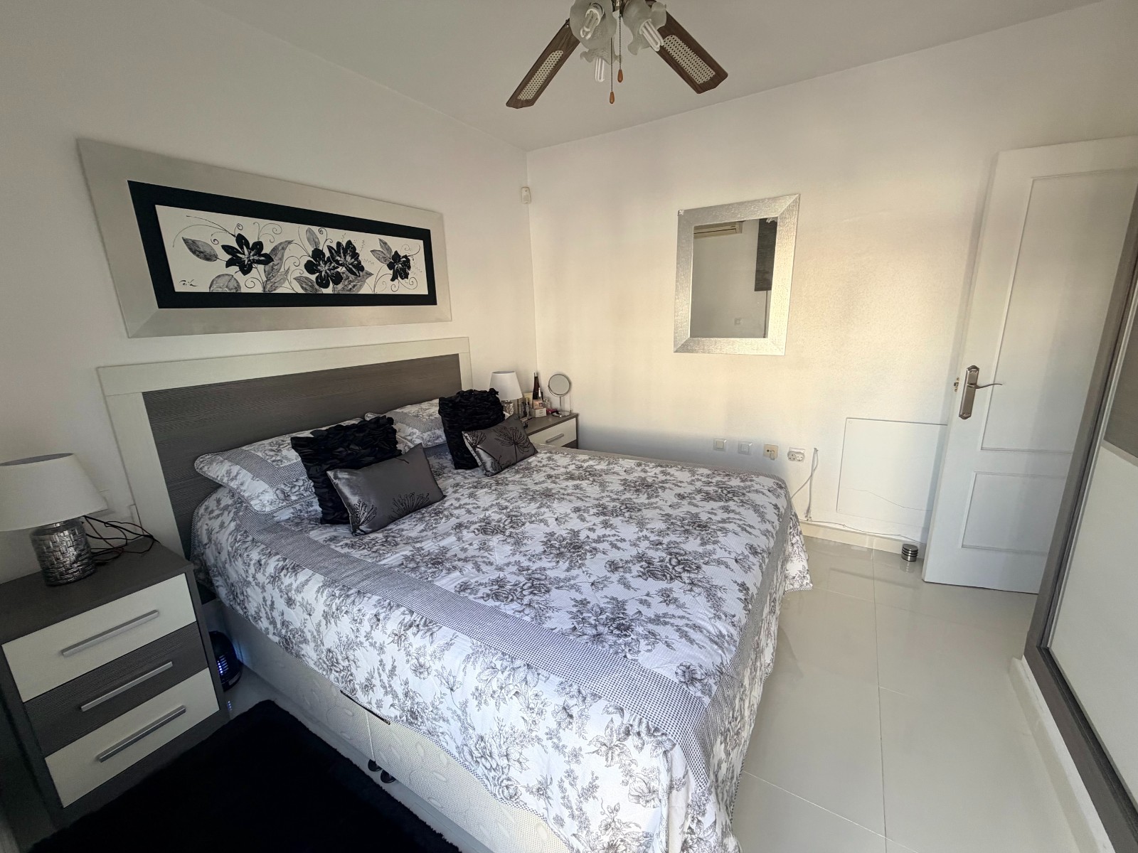 Woning · Herverkoop - Orihuela · Entre Naranjos Vistabella · Alicante · Spanje