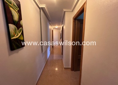 Sale - Apartment - Jacarilla