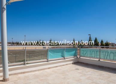 Nueva construcción  - Chalet - Los Alcazares - Serena Golf