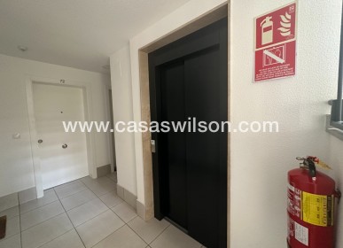 Sale - Apartment - Orihuela - Villamartin