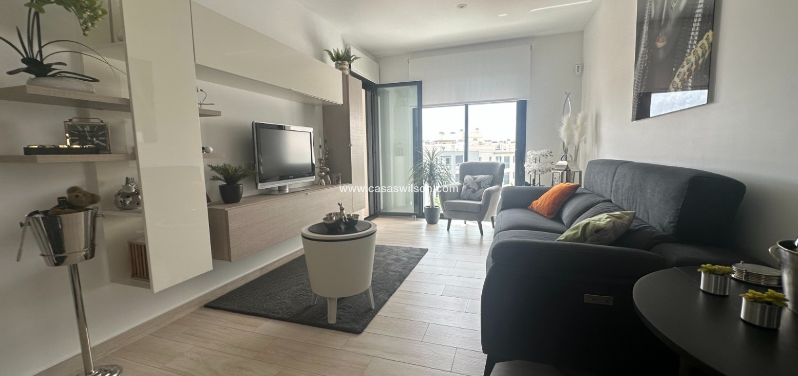 Sale - Apartment - Orihuela - Villamartin