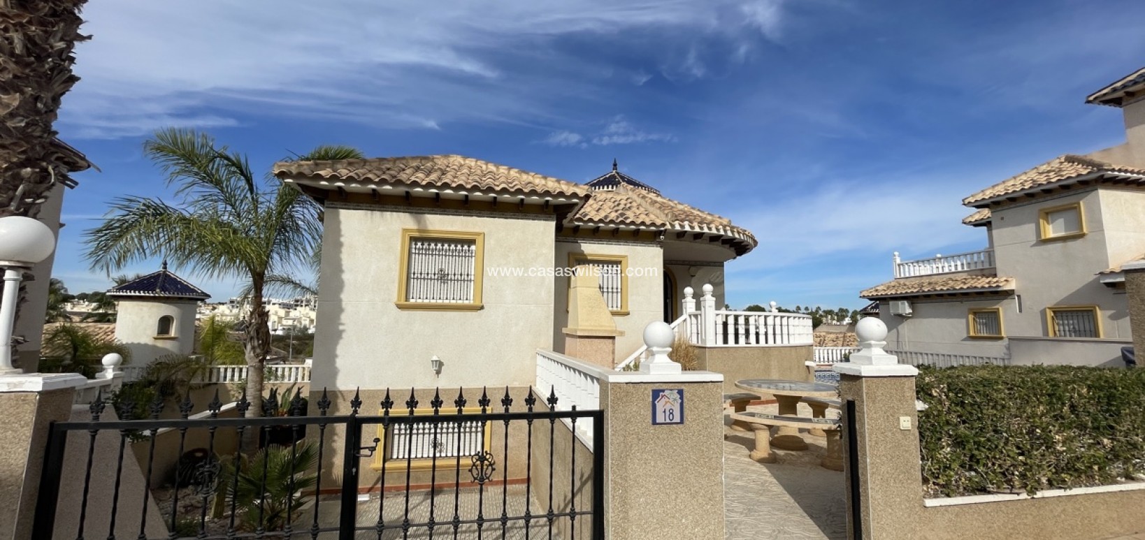 Sale - Villa - Villamartin - Villamartín