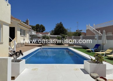 Venta - Chalet - Ciudad Quesada - Costa Blanca