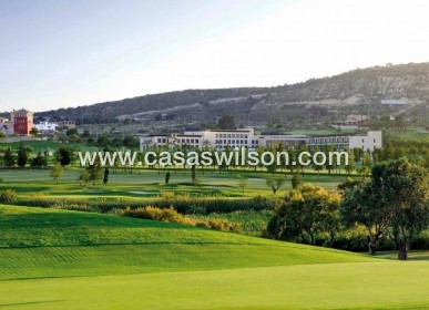 Nueva construcción  - Chalet - Algorfa - Castillo de montemar