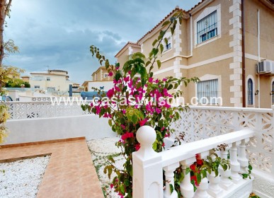 Sale - Townhouse - Villamartin - Blue Lagoon