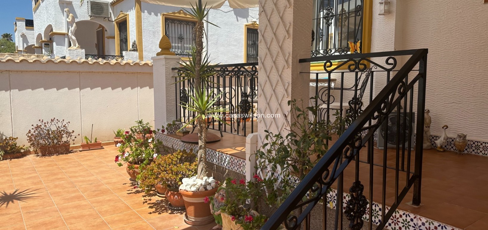 Sale - Townhouse - Orihuela - Entre Naranjos - Vistabella