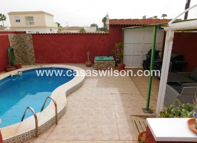 Sale - Bungalow - Torrevieja - El chaparral