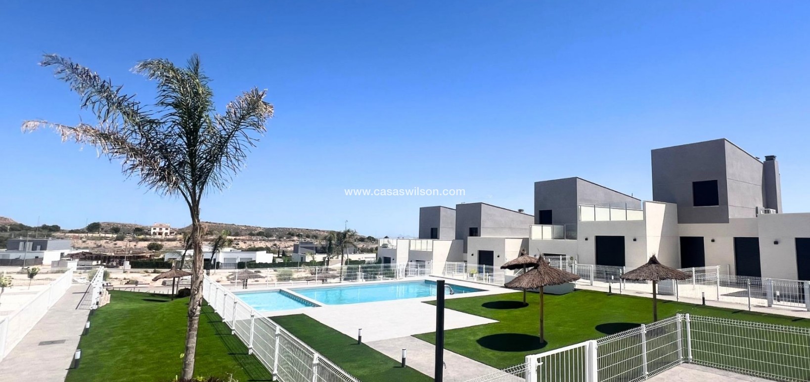 New Build - Townhouse - BAÑOS Y MENDIGO - Altaona Golf And Country Village