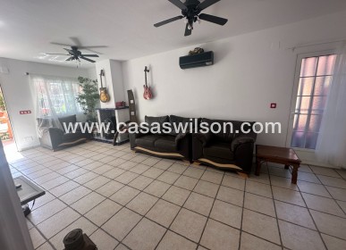 Venta - Chalet - Orihuela - Playa Flamenca
