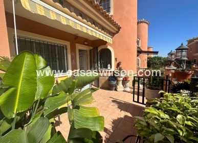 Venta - Chalet - Orihuela - Playa Flamenca