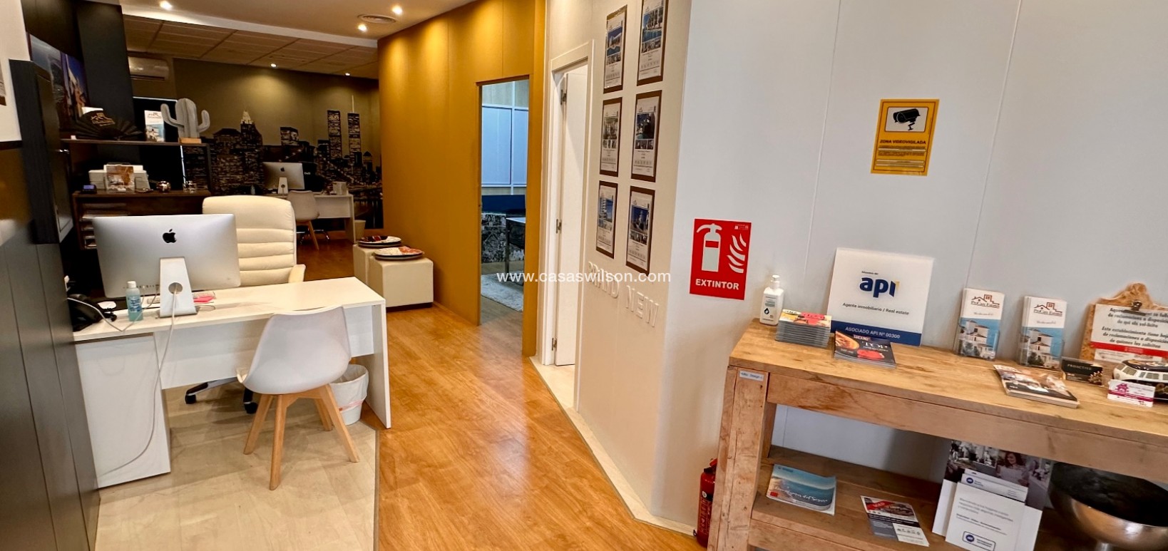 Sale - Business premises - Guardamar del Segura - Guardamar Center