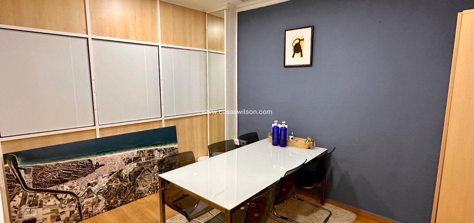 Sale - Business premises - Guardamar del Segura - Guardamar Center