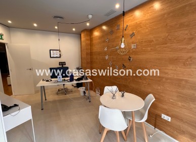 Sale - Business premises - Guardamar del Segura - Guardamar Center