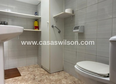 Sale - Business premises - Guardamar del Segura - Guardamar Center