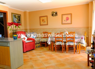 Sale - Country Property/Finca - Orihuela