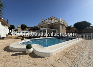 Venta - Chalet - Ciudad Quesada