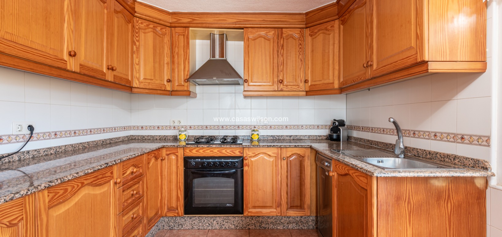 Sale - Villa - Guardamar del Segura