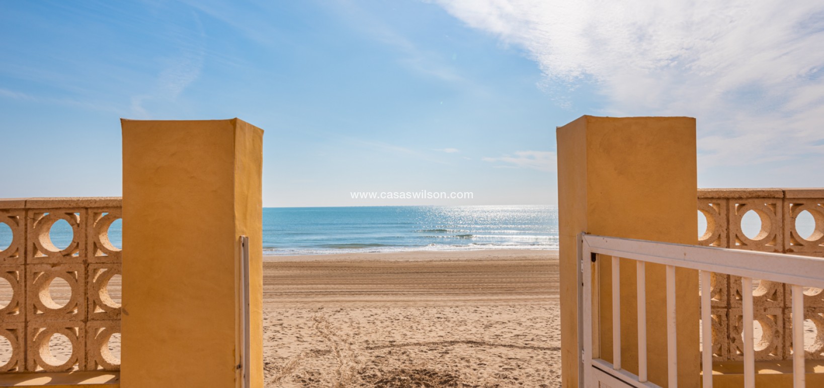 Sale - Villa - Guardamar del Segura