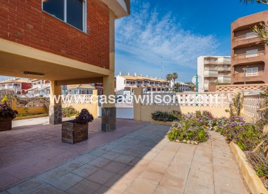 Sale - Villa - Guardamar del Segura