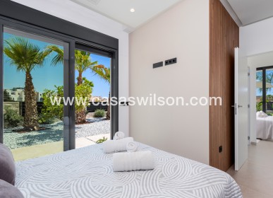 Sale - Villa - El Campello - El Amerador