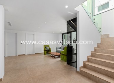 Sale - Villa - El Campello - El Amerador