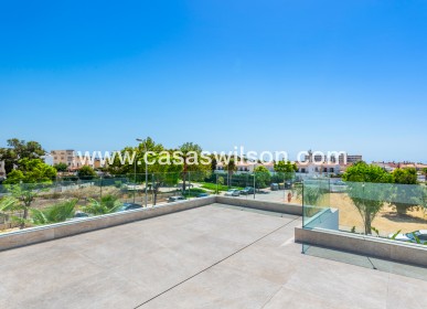 Sale - Villa - El Campello - El Amerador