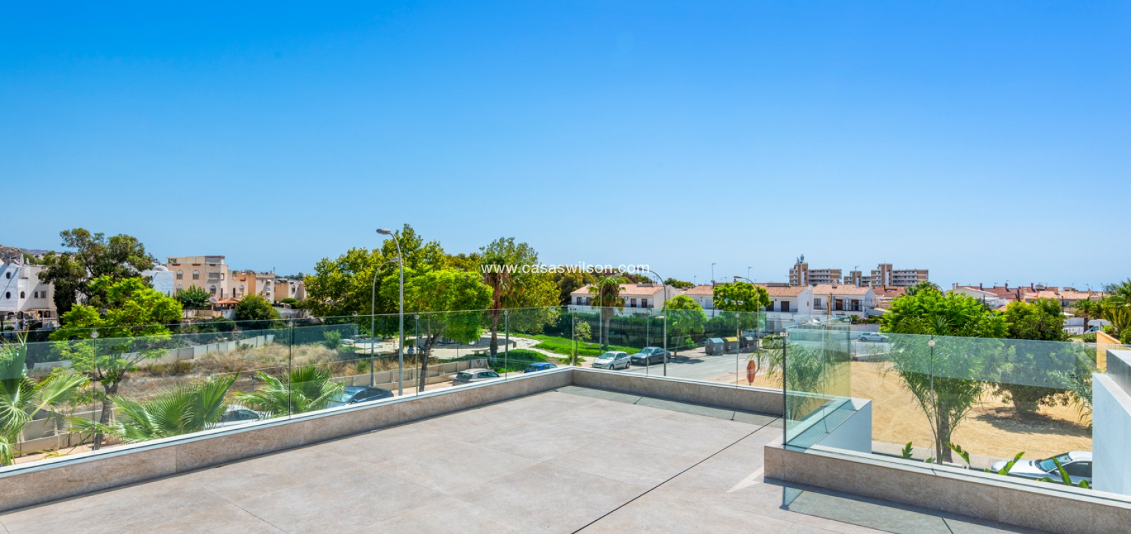 Sale - Villa - El Campello - El Amerador