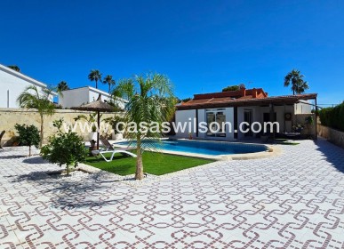 Sale - Villa - Ciudad Quesada - Urbanizaciones