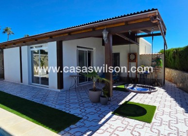 Sale - Villa - Ciudad Quesada - Urbanizaciones