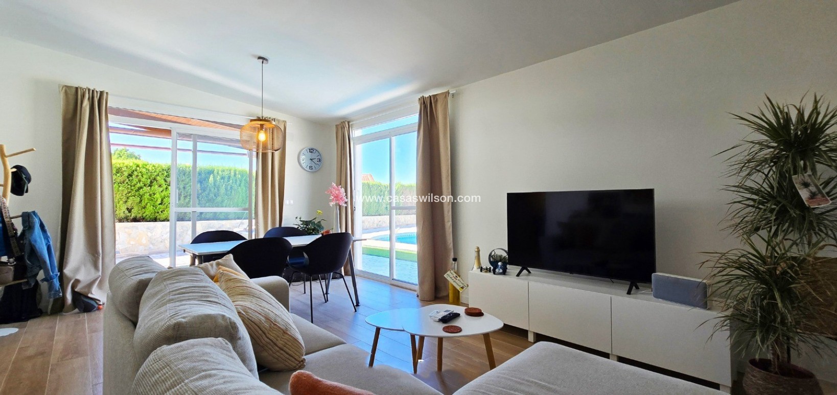 Sale - Villa - Ciudad Quesada - Urbanizaciones