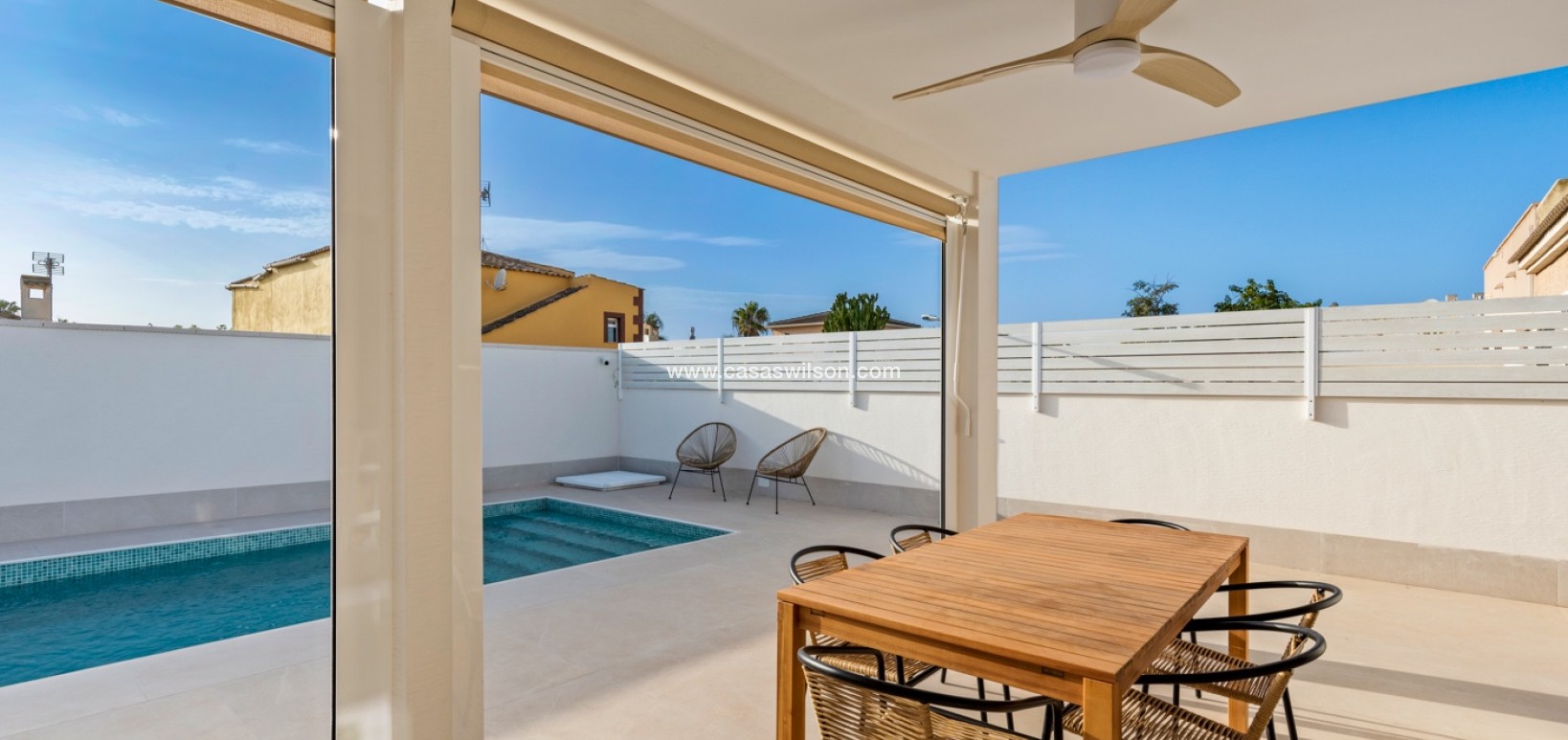 Sale - Villa - Torrevieja - El chaparral